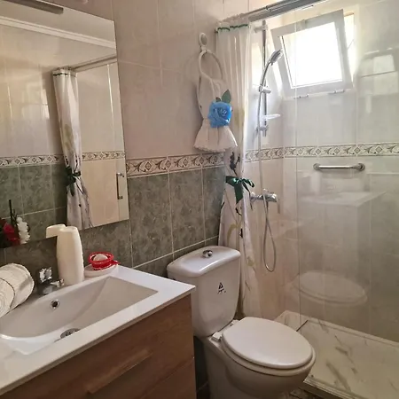 Ania Апартаменты Торевьиа